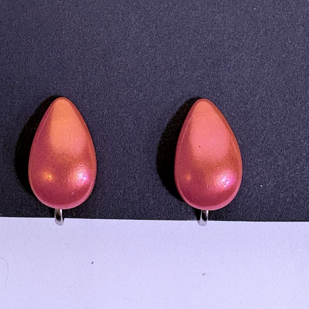 Pink Satin Teardrop Earrings Screwback Retro Vintage Colorful Bright 1960s MCM